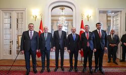 TBMM Başkanı Kurtulmuş, Türkiye'nin Bükreş Büyükelçiliğini ziyaret etti