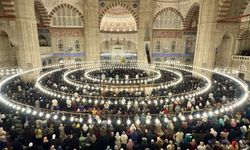 Trakya'daki camilerde Kadir Gecesi dualarla idrak edildi