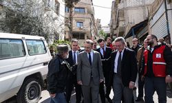 Türk Kızılay Suriye'de ihtiyaç sahibi ailelere insani yardım dağıttı