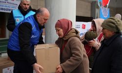 Türkiye'den Kırgızistan'daki ihtiyaç sahiplerine gıda yardımı