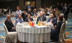 Türkiye'nin Cezayir Büyükelçiliği ve Dünya Türk İş Konseyi, Cezayir'de iftar programı düzenledi