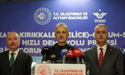 Ulaştırma ve Altyapı Bakanı Uraloğlu, Çorum'da demir yolu işçileriyle iftar yaptı: