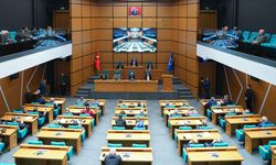 Üsküdar Belediye Meclisinde, belediye başkanına borçlanma yetkisi verilmesi teklifi tartışıldı