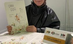 Yazar Safiye Kızılelma Sancaktepe Kitap Fuarı'nda okurlarıyla buluştu