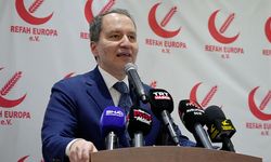 Yeniden Refah Partisi Genel Başkanı Erbakan, Almanya'da iftar programına katıldı