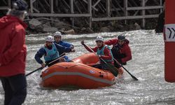 Yeşilay Türkiye Rafting Şampiyonası 1. Ayak Yarışları Tunceli'de başladı