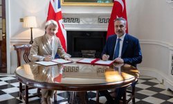 Türkiye ile İngiltere arasında imzalanan "Stratejik Ortaklık Çerçeve Belgesi" hakkında ortak açıklama yayımlandı