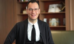 Ailelerin 'ekran başına terk ettiği çocuklar' sosyal hayatta yalnızlaşıyor