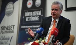 AK Parti Genel Başkan Yardımcısı Yalçın, İzmir'de öğrencilerle buluştu: