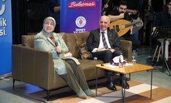 AK Parti Genel Merkez Kadın Kolları Başkanı Ercan gençlerle buluştu