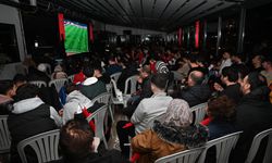 Antalya ve Isparta'da Kosova-Türkiye milli maçı dev ekranlardan izlendi