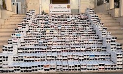 Antalya'da gümrük kaçağı 20 bin gözlük ele geçirildi