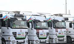 Azerbaycan, İran'a yeniden insani yardım gönderdi