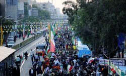 Başkent Tahran'da bir kez daha yeni lidere bağlılık töreni düzenlendi