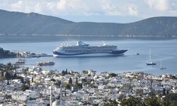 Bodrum'a 'Marella Discovery' kruvaziyeriyle 1917 turist geldi