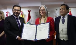 Bogota Büyükelçisi Sun, 'Bernardo O'Higgins Entegrasyon Madalyası' ile onurlandırıldı