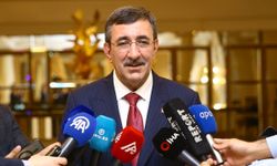 Cumhurbaşkanı Yardımcısı Yılmaz, Azerbaycan'da gazetecilerin sorularını yanıtladı: