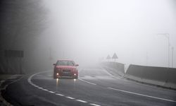 D-100 kara yolunun Bolu Dağı geçişinde sis etkili oldu
