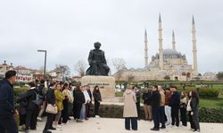 Edirne'de mimarlık öğrencileri restorasyonu tamamlanan Selimiye Camisi'ni gezdi