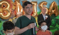 Erzurum Şehir Hastanesi'nde tedavi gören çocuklara '23 Nisan' eğlencesi yapıldı