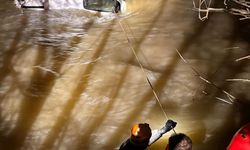 Erzurum'da Aras Nehri'ne düşüp sürüklenen aracın sürücüsü kurtarıldı