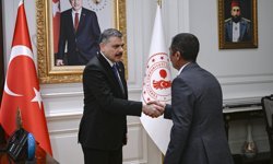 Eylemlerini sonlandıran maden işçileri İçişleri Bakanı Çiftçi'yi ziyaret etti