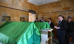 İçişleri Bakanı Çiftçi, kaymakamlık yaptığı Kaman'da ziyaretlerde bulundu