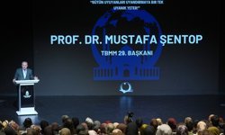 İstanbul'da lise öğrencilerince düzenlenen 'Alem-i İslam Çalıştayı' başladı