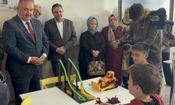 İstanbul'daki Tuba Şehitler İmam Hatip Ortaokulu'nda STEM Laboratuvarı açıldı