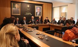 İYİ Parti Genel Başkan Yardımcısı Usta, Sakarya'da basın toplantısı düzenledi