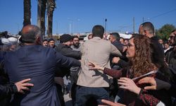 İzmir'de Vakıflar'a devredilen eski DGM binalarının tahliye süreci başladı