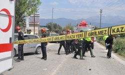 İzmir'de zincirleme trafik kazasında 1 kişi öldü, 3 kişi yaralandı