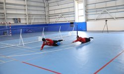 Kazalarla kararan dünyası şampiyonluklarla aydınlanıyor