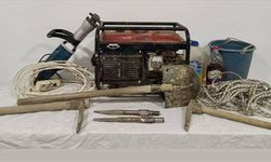 Kırşehir'de izinsiz kazı yapan 4 zanlı suçüstü yakalandı