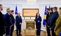 Kosova Milli Futbol Takımı'na Cumhurbaşkanlığı Liyakat Madalyası verildi