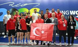 Milli eskrimci Furkan Yaman Brezilya'da altın madalya kazandı