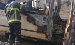 Nevşehir'de park halindeki minibüs yandı