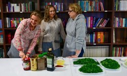 Rusya'da Yunus Emre Enstitüsünün Türkçe kurslarında tam kapasiteyle eğitim veriliyor