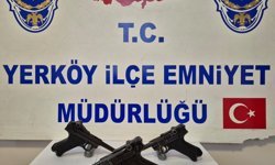 Yozgat'ta ruhsatsız silah taşıyan 2 zanlı gözaltına alındı