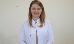 Yüz siniri ağrıları nedeniyle konuşamayan hasta lazer tedavisiyle sağlığına kavuştu