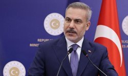 Dışişleri Bakanı Fidan yarın İngiltere'yi ziyaret edecek