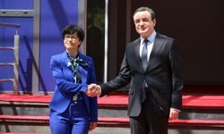 AB Komisyonu Üyesi Kos, Birliğe üye olmak isteyen Kosova'ya reform çağrısı yaptı