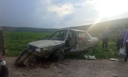 Adana'da 2 otomobilin çarpıştığı kazada 7 kişi yaralandı