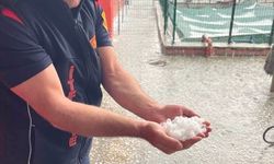 Afyonkarahisar'da dolu yağışı etkili oldu