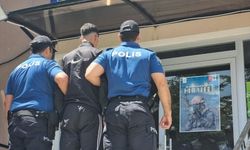 Afyonkarahisar'da kavga edenleri ayırmak isteyen vatandaşları bıçakla tehdit eden şüpheli yakalandı