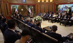 AK Parti Şanlıurfa Milletvekili Dusak, beraberindeki heyetle Halep'e kardeşlik ziyareti gerçekleştirdi