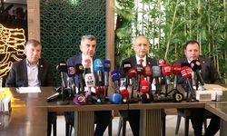 AK Parti'li Dusak, beraberindeki heyetle Halep'e gerçekleştirdikleri ziyareti değerlendirdi:
