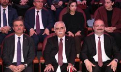 Anayasa Mahkemesi Başkanı Kadir Özkaya, Erzurum'daki panelde konuştu: