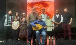 Aşık Veysel'in hayatı tiyatro oyunu olarak sahneye taşınıyor