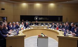 Bakan Bayraktar, Türkiye'nin enerji vizyonunu Belçikalı şirket temsilcileriyle paylaştı: